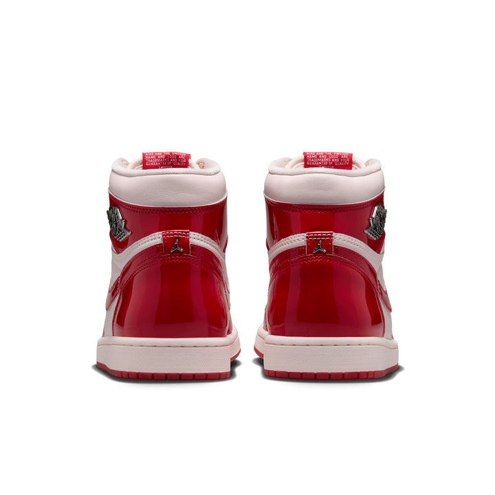 Wmns Air Jordan 1 Retro HI OG (University Red/Metallic Silver)
