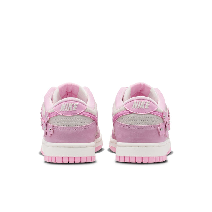 Wmns Nike Dunk Low SE Femme (Pink Rise/Pink Rise-Sail)