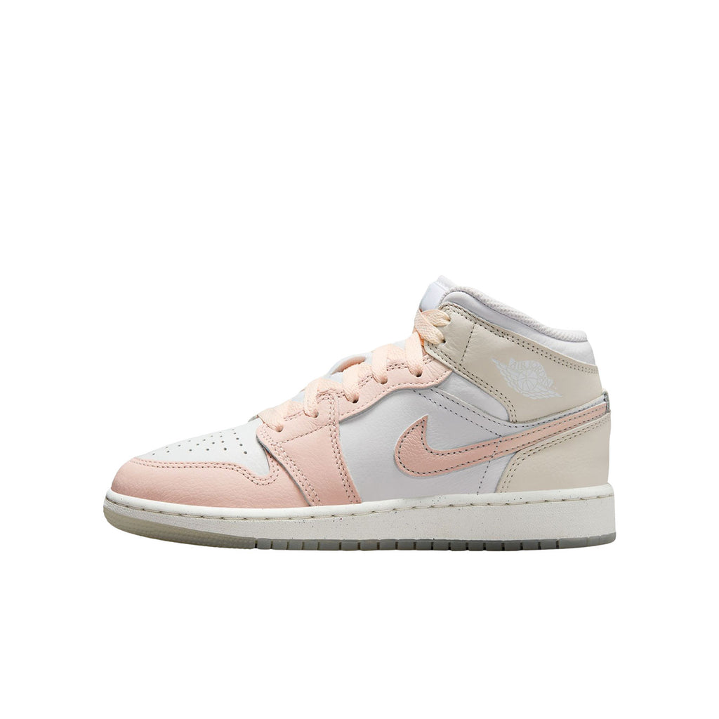 ★Nike★ Air Jordan 1 Mid SE M White Sea Glass Glacier Blue Nike Jordan Air 1 Mid SE Trainers in White/Sea Glass/Glacier