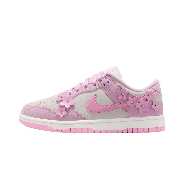 Wmns Nike Dunk Low SE Femme (Pink Rise/Pink Rise-Sail)