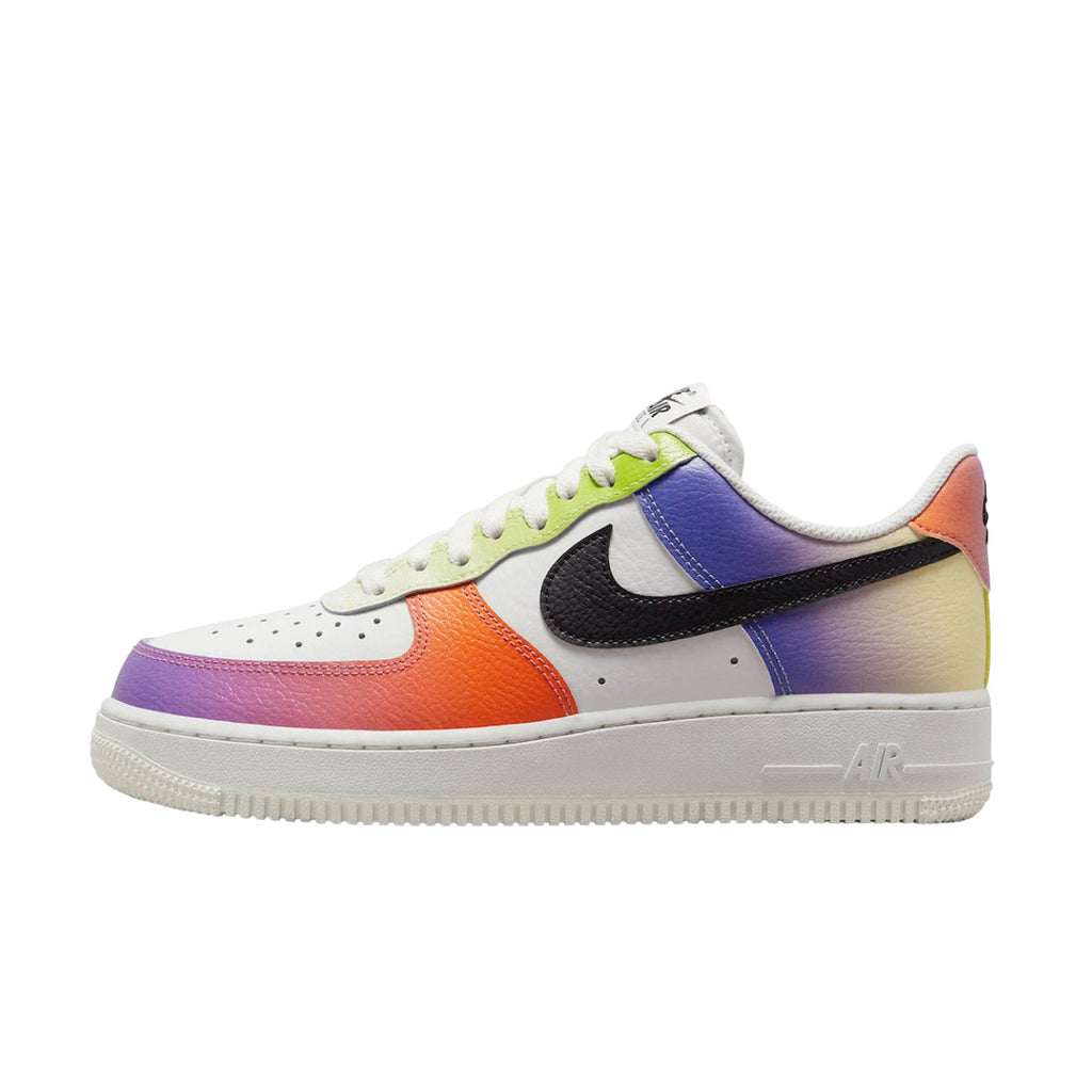 Wmns Nike Air Force 1 '07 (Summit White/Pure PLATINUM) 8.5